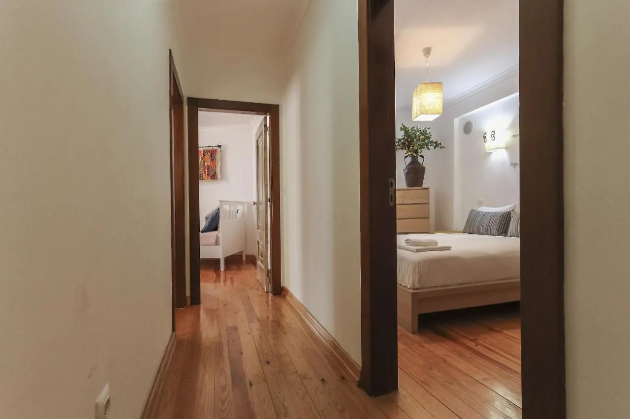 Grand Parliament Duplex By Homing Apartment Lisbon