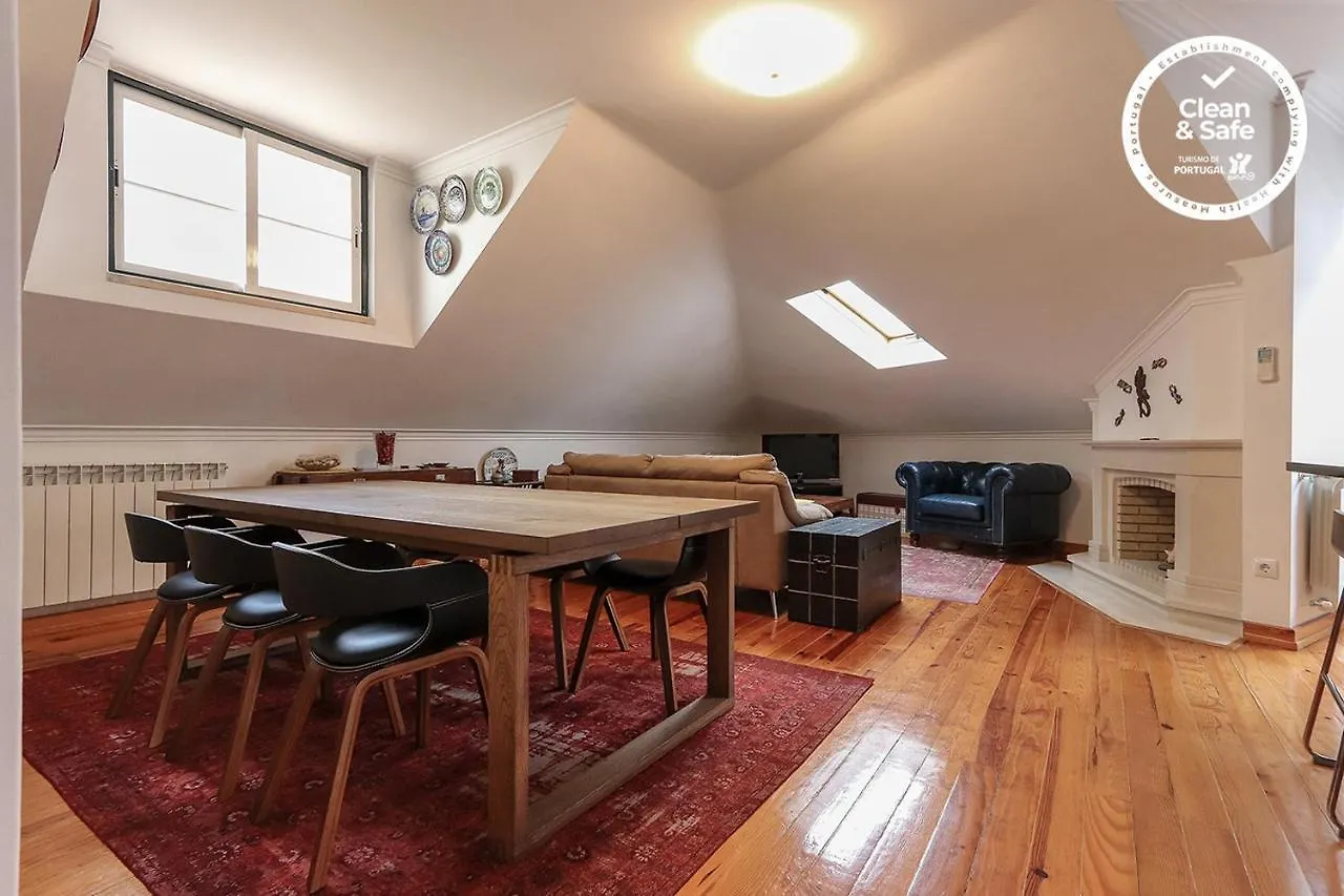 Grand Parliament Duplex By Homing Apartment Lisbon