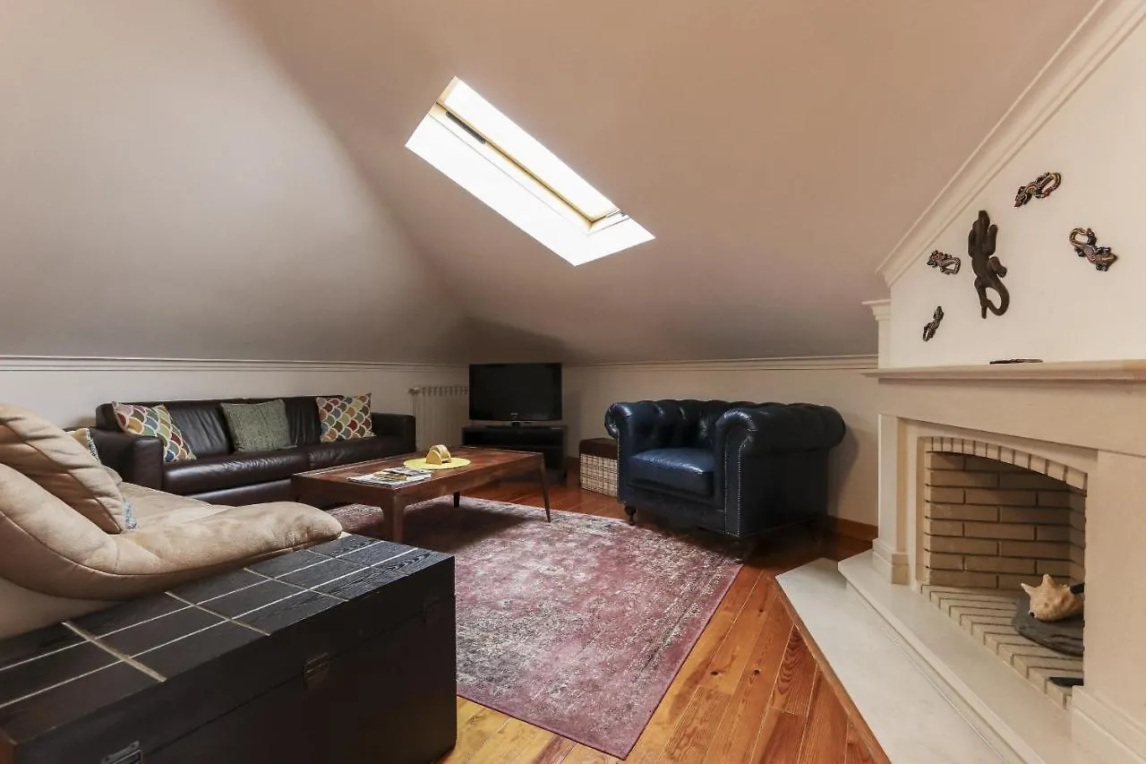 Grand Parliament Duplex By Homing Apartment Lisbon 0*,  Portugal