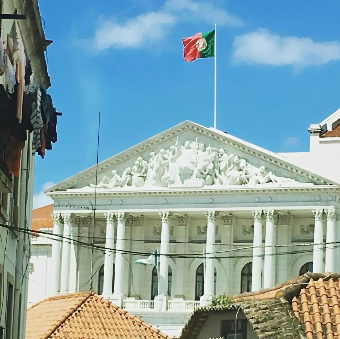 Grand Parliament Duplex By Homing Apartment Lisbon Portugal